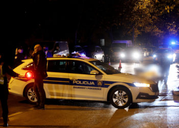 U prometnoj nesreći između Čepina i Ivanovca poginuo 29-godišnji vozač
