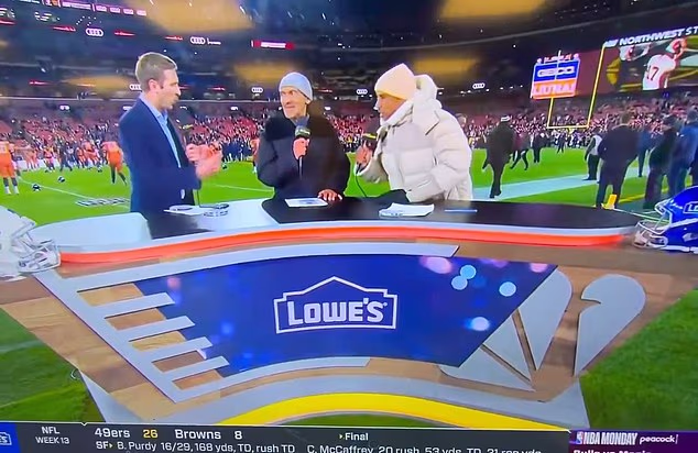 Harrison nije mogao odgovoriti na jednostavno pitanje prije nego što se ispričao gledateljima za nesreću