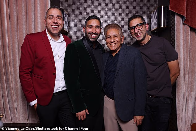 Najnoviji računi otkrivaju da se nalazi na nevjerojatnih £232,941 rezervi (LR: Umar, Bassit, Sid i Raza Siddiqui)