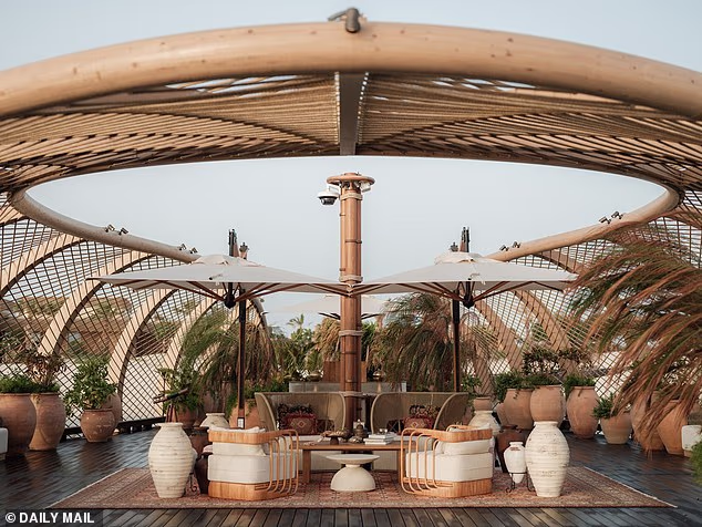 Kupili su dvije vile: trosobnu, za uživanje sa cijelom obitelji, i dvosobnu za intimnije odmore