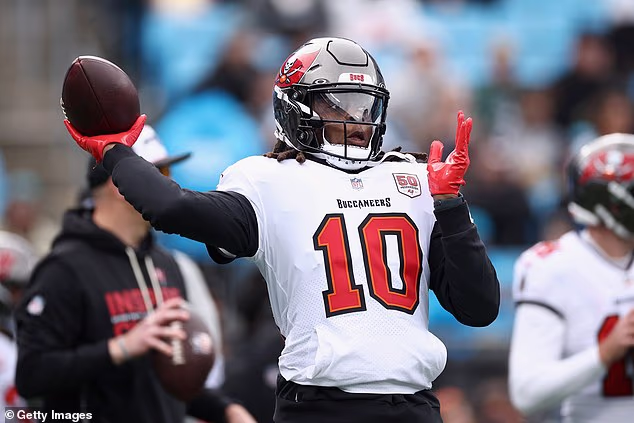 Kvoterback Tampa Baya Teddy Bridgewater na sličan je način izašao iz mirovine i vratio se u NFL