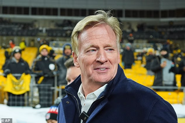 Povjerenik NFL-a Roger Goodell prepoznao je napore gospođe Benson da Super Bowl dovede do Big Easyja
