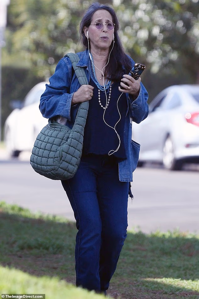 64-godišnja zvijezda se tijekom godina pojavljivala u brojnim serijama - poput uloge kultnog lika nasuprot pokojnog Matthewa Perryja u omiljenom sitcomu Prijatelji