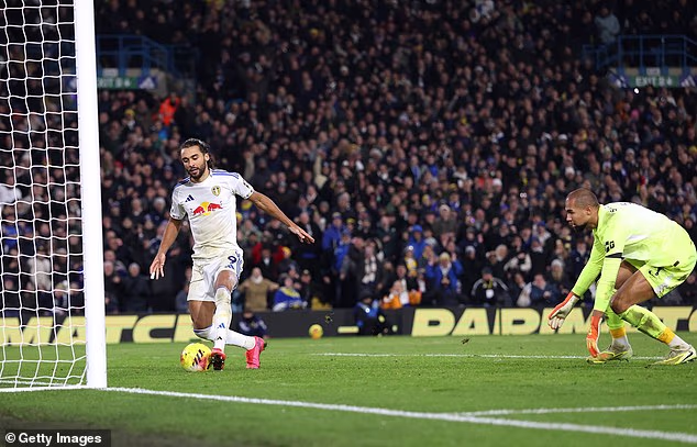 Njegovo ubacivanje u praznu mrežu zaokružilo je burnu pobjedu Chelseaja od 3-1 kod kuće