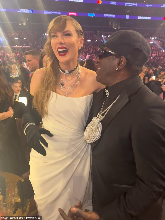 Flav i Swift dobili su priliku ponovno se povezati na dodjeli Grammyja 2024