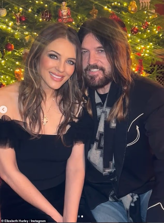 Austina Powersa, Kate i zvijezda country glazbe objavili su svoju romansu u travnju, a njihova je veza posljednjih mjeseci sve više jačala