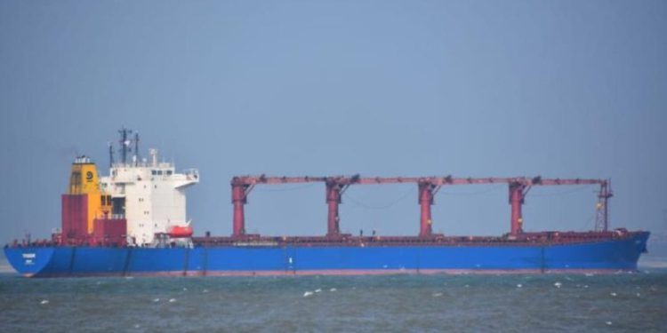 Havarija teretnog broda Trogir, navodno se radi o prodoru mora. Jadroplov: “Radi se o tehničkom kvaru”