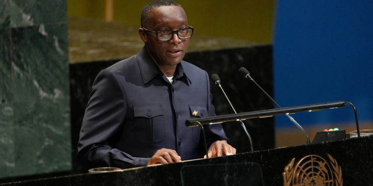 Afrička država optužuje pobunjenike za prekogranično bombardiranje — RT Africa