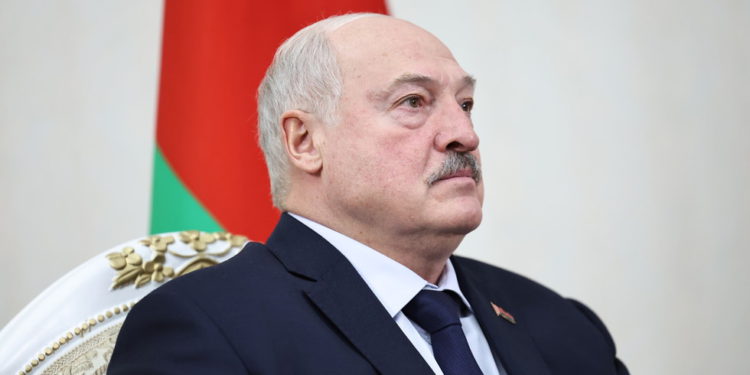 Bjelorusija oslobodila 123 zatvorenika nakon posjeta Trumpovog izaslanika — RT Rusija i bivši Sovjetski Savez