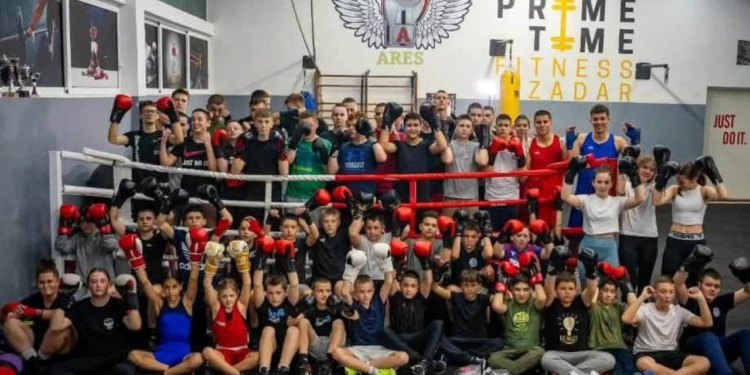 Boks, edukacija i humanost: BK Ares Diabolik zaključio godinu s vrhunskim rezultatima!