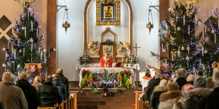 Božićne jaslice prikazale Isusa na dosad neviđen način, vjernici bijesni: ‘Ovo je odvratno’