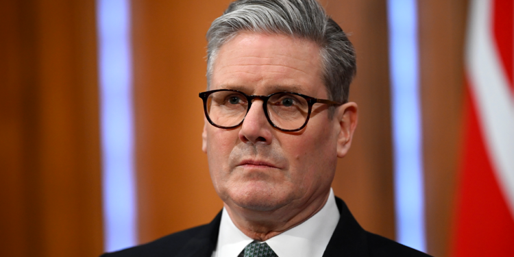 Britanski premijer kritiziran zbog dobrodošlice oslobođenoj aktivistici zbog kontroverznih objava