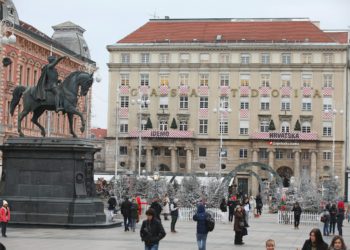 Brojni Zagrepčani ovo su jedva čekali: Na Trgu Jelačića napokon se ponovno otvara kultno mjesto