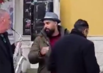 Bulj otjerao romski orkestar iz Sinja: ‘Neka poštuju Badnjak i ne pjevaju tu pjesmu’