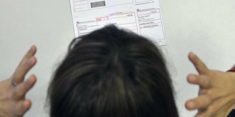 ‘Čestitka’ iz HERA-e za Novu, poskupljuje struja! Ovo su nove cijene