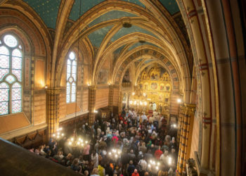 Dio pravoslavaca već je proslavio Božić: Mnogi ne znaju za ovu bitnu razliku