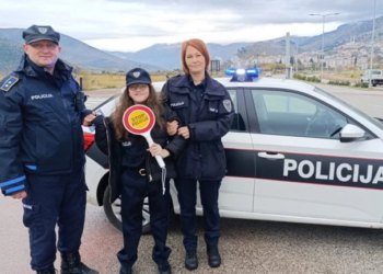 Djevojčica iz Mostara htjela je biti policajka na jedan dan, MUP HNŽ joj ispunio želju
