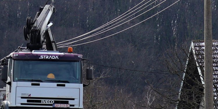 Dok većina Hrvata slavi Božić, neki proživljajaju pravu dramu: ‘Sve smrdi i nikom ništa’