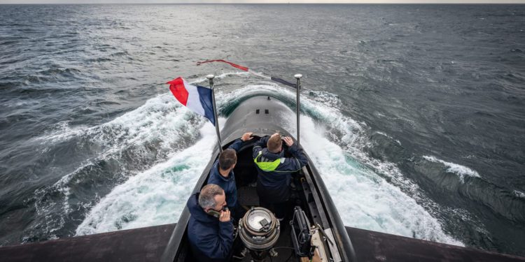 Dronovi nadlijetali bazu francuskih nuklearnih podmornica, vojska otvorila vatru!