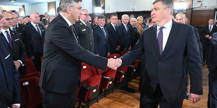 Državni vrh čestitao Hanuku, Milanović uputio poruku: ‘Neka bude prožet mirom i poštovanjem’