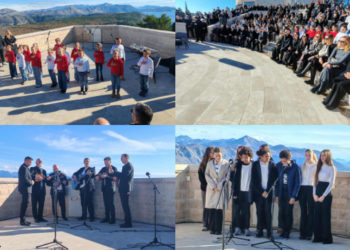 Dubrovački osnovnoškolci održali recital na Srđu uz Dan dubrovačkih branitelja (FOTO)