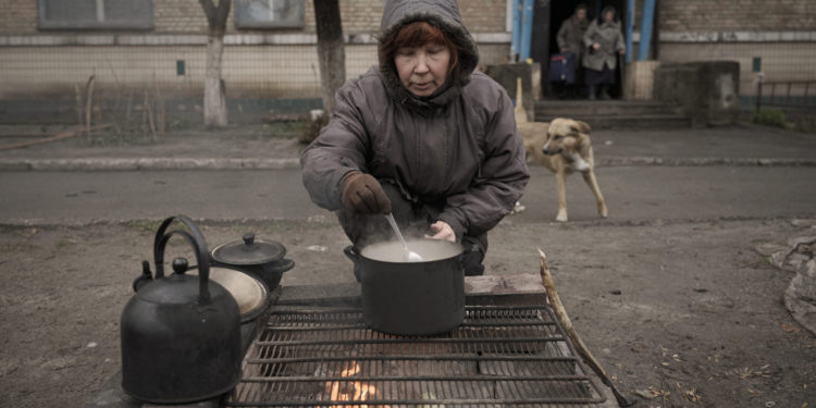 EU Trumpu: Ne možete pomilovati Putina za ratne zločine u Ukrajini