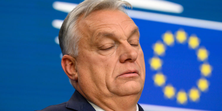 EU se davi u korupciji – Orban — RT World News