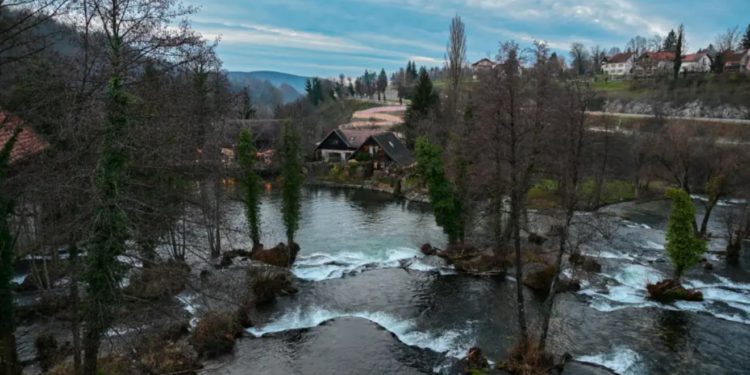 Grad je razrušen i raseljen u Domovinskom ratu: Vlasti se i dalje bore s posljedicama