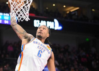 Grom s drugog planeta: bez pola ekipe uništavaju Jazz. Lakersi, LeBron je opet kralj