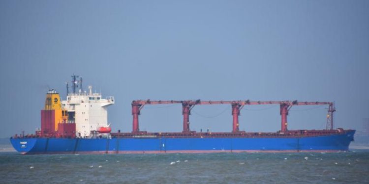 Havarija teretnog broda Trogir, navodno se radi o prodoru mora