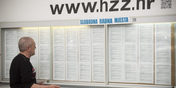 Hrvati pojasnili kako do naknade za nezaposlene: ‘Moraš im se javiti, nema druge’