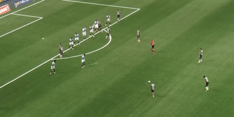 Hulk, razoran slobodan udarac na 39: može li Puskas pobijediti?