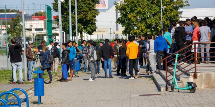 Istina o stranim radnicima u Hrvatskoj: Ovo ne bi smjelo proći bez reakcije