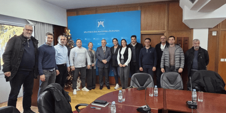 Jelsa korak bliže novoj osnovnoj školi: Županija i Općina potvrdili lokaciju i EU sredstva