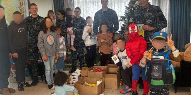 Kadeti Hrvatskog vojnog učilišta “Dr. Franjo Tuđman” darovali obroke djeci bez roditelja