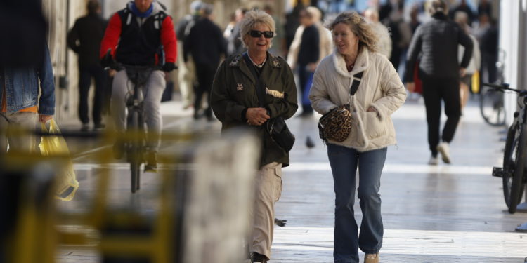 Kakva je ovo zima? Gdje je Polar Vortex? Najhladnije bilo u Sinju, u Splitu se kupali!