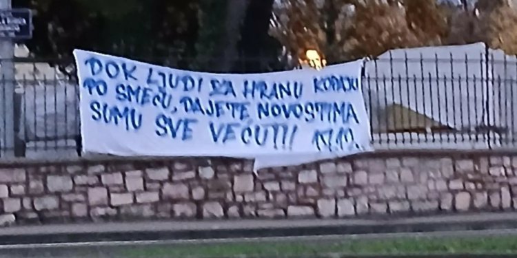 Kod zadarske bolnice pojavio se huškački transparent: sad su i za siromaštvo u Hrvatskoj krive srpske “Novosti”