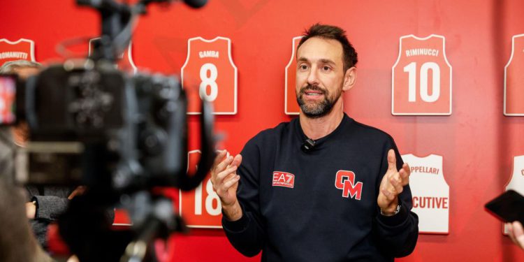 Košarka, predstavljanje trenera Poete Olimpia Milano