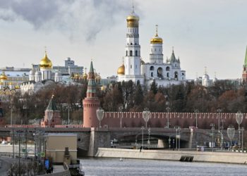 Kremlj iznosi uvjete za razgovore s Macronom — RT Rusija i bivši Sovjetski Savez