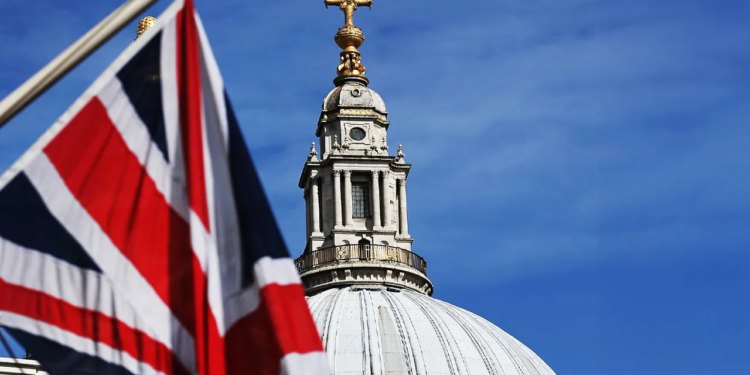 Londonski učitelj otpušten jer je učeniku muslimanu rekao da je Velika Britanija kršćanska zemlja