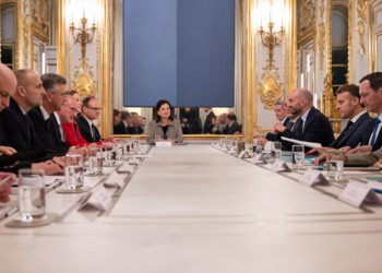 Macron bocnuo Hrvatsku na svečanoj večeri: ‘Vi ste nam omiljeni za to’