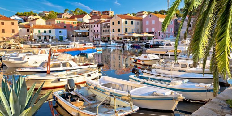 Mali Advent velikog srca na Dugom otoku