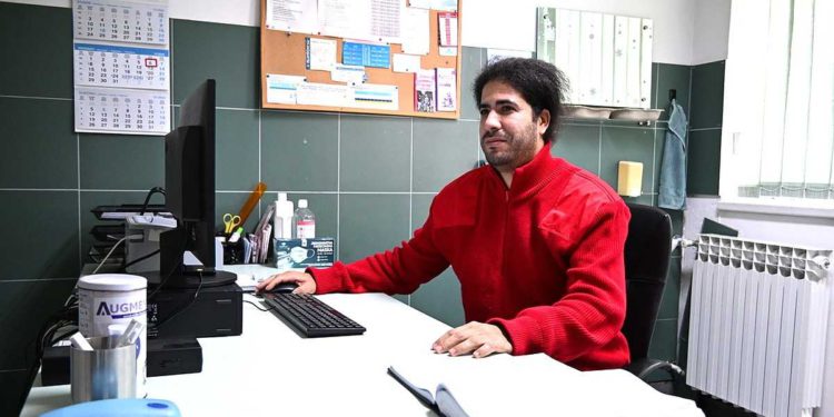 Mladi liječnik Abduladhim Suliman iz Libije došao raditi u Ploče. Pročitajte njegove prve impresije