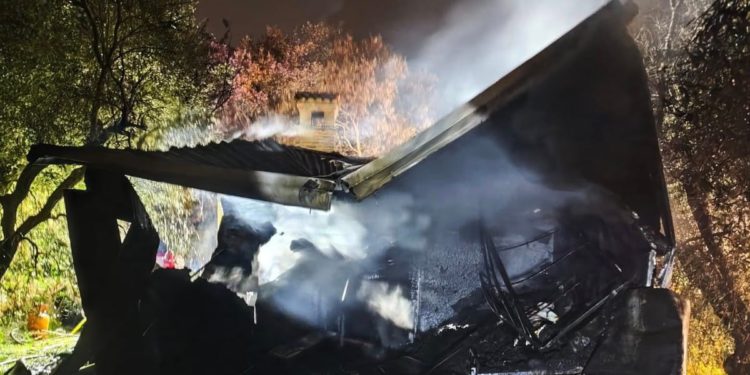 Mobilna kućica izgorjela kod Umaga