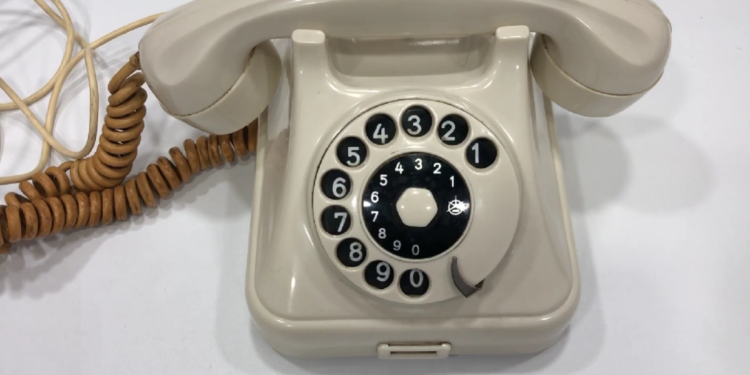 ‘Mrtvi’ broj iz Jugoslavije vratio se kao noćna mora: Ispraznit će vam račune za sekundu