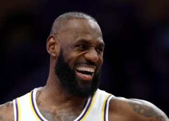 NBA, LeBron James u 41. godini: 10 najslikovitijih trenutaka njegove karijere