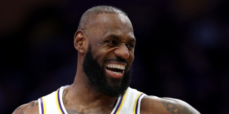 NBA, LeBron James u 41. godini: 10 najslikovitijih trenutaka njegove karijere