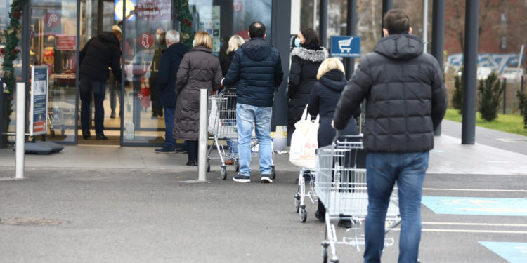(Ne)radna nedjelja: U Zagrebu je danas otvoreno više trgovina, evo gdje sve možete u kupovinu