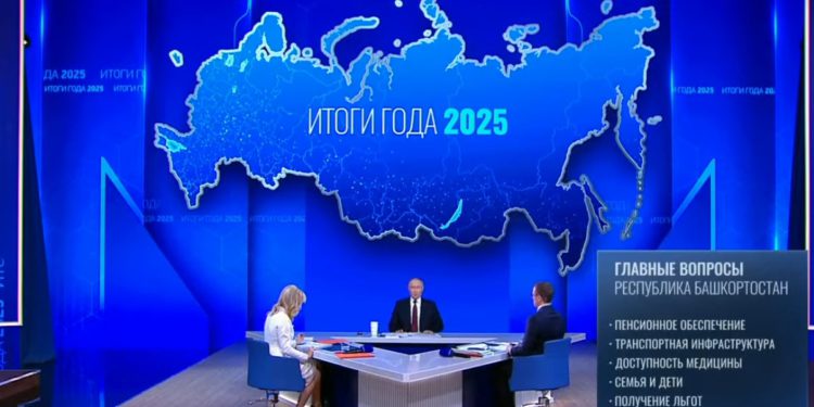 Nešto bizarno se događalo iza Putinovih leđa: ‘Nije izravna linija nego cirkus’