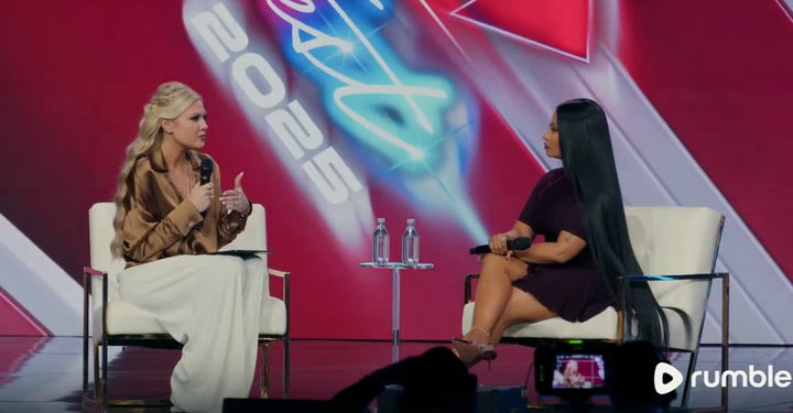 Nicki Minaj hvali Trumpa dok se pridružuje Erici Kirk na pozornici | Vijesti